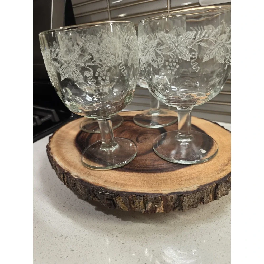 VTG Lot Of 4 Bartlett Collins Thumbprint Etched Grapes & Leaves Goblets 1940s